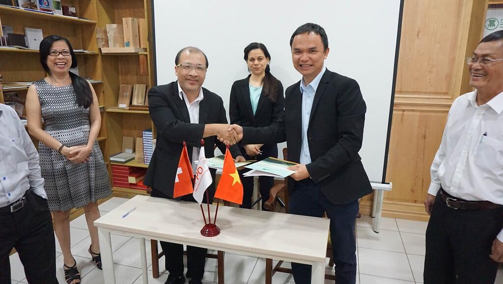 MoU signing ceremony between HAWA & HELVETAS / SIPPO